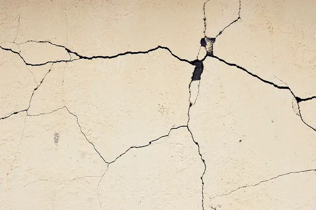 5 Common Cracks In Walls You Should Know About